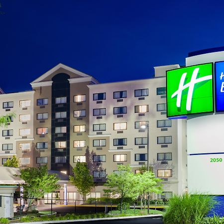 Holiday Inn Express Hauppauge-Long Island Exterior foto